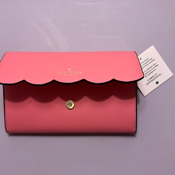 kate spade Handbags - Clutch/wallet